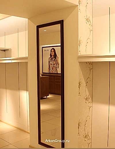 Фото Малярные работы в магазине. Покраска стен, оклейка стен обоями.